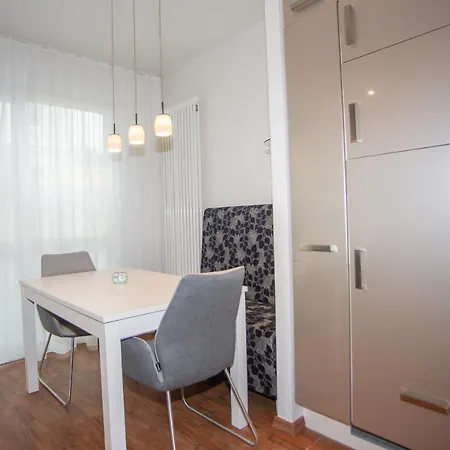 Rossini Apartament *